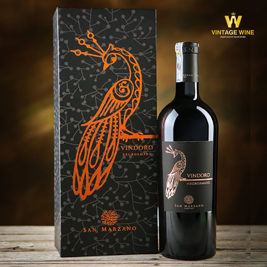 Vang Con Công Vindoro Negroamaro vintage wine 1