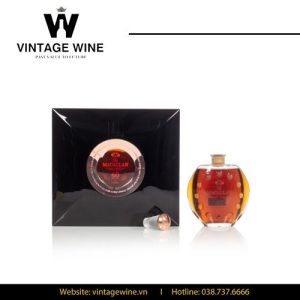 rượu Macallan 60 Năm Lalique