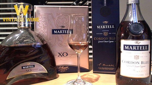 Martell là một hãng rượu Cognac được thành lập bởi Jean Martell