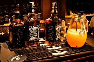 Cách thưởng thức Rượu Jack Daniels