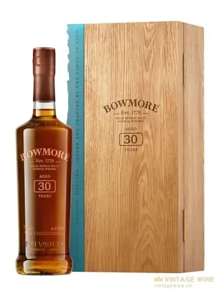 Bowmore 30 năm Islay Single Malt Scotch Whisky