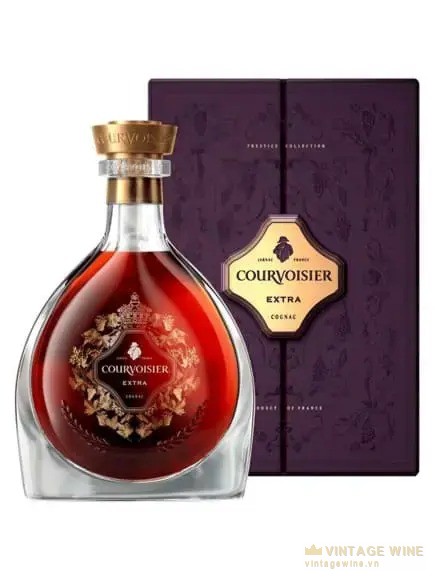 Chai Courvoisier Extra cạnh hộp tím