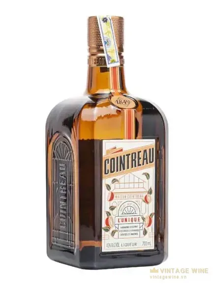 Rượu Cointreau