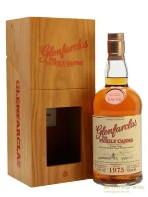 Rượu Glenfarclas 1975 – single Malt Scotch, Speyside, Scotland, 700ml