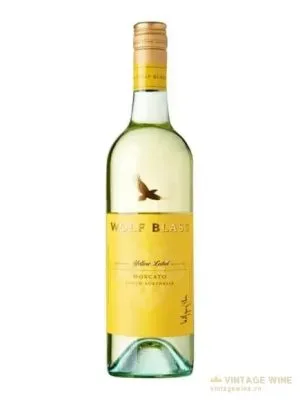 Rượu vang Wolf Blass Yellow Label Moscato