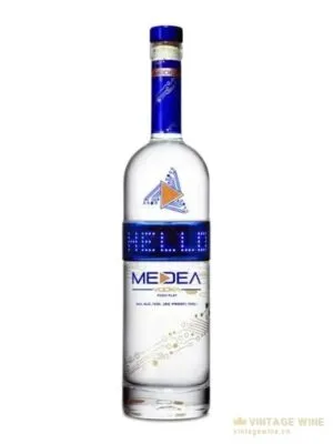 Rượu vodka Medea
