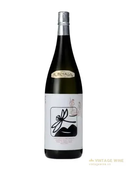Sake Izumibashi Black Dragonfly Junmai