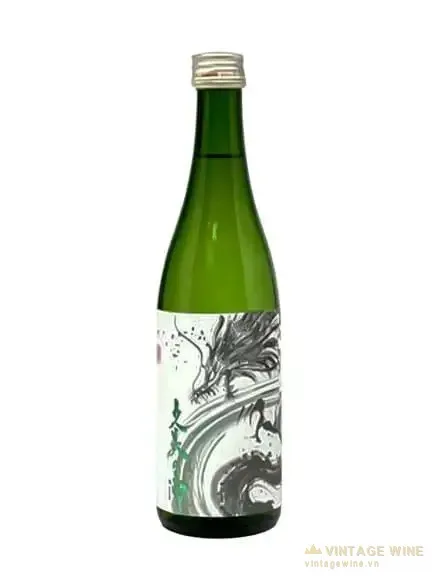 Sake Kuminoura Tokubetsu Junmai Suiryu