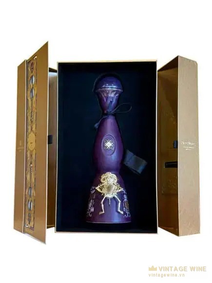 Clase Azul Bán Đấu Giá 35.000 USD: Kỷ Lục Đấu Giá Tequila
