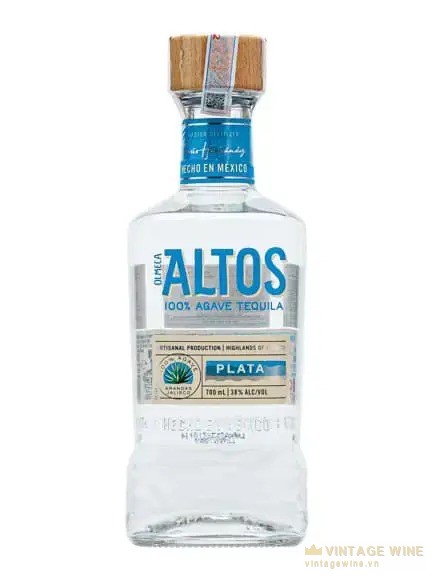 Chai tequila Olmeca Altos Plata trong suốt nhãn xanh trắng