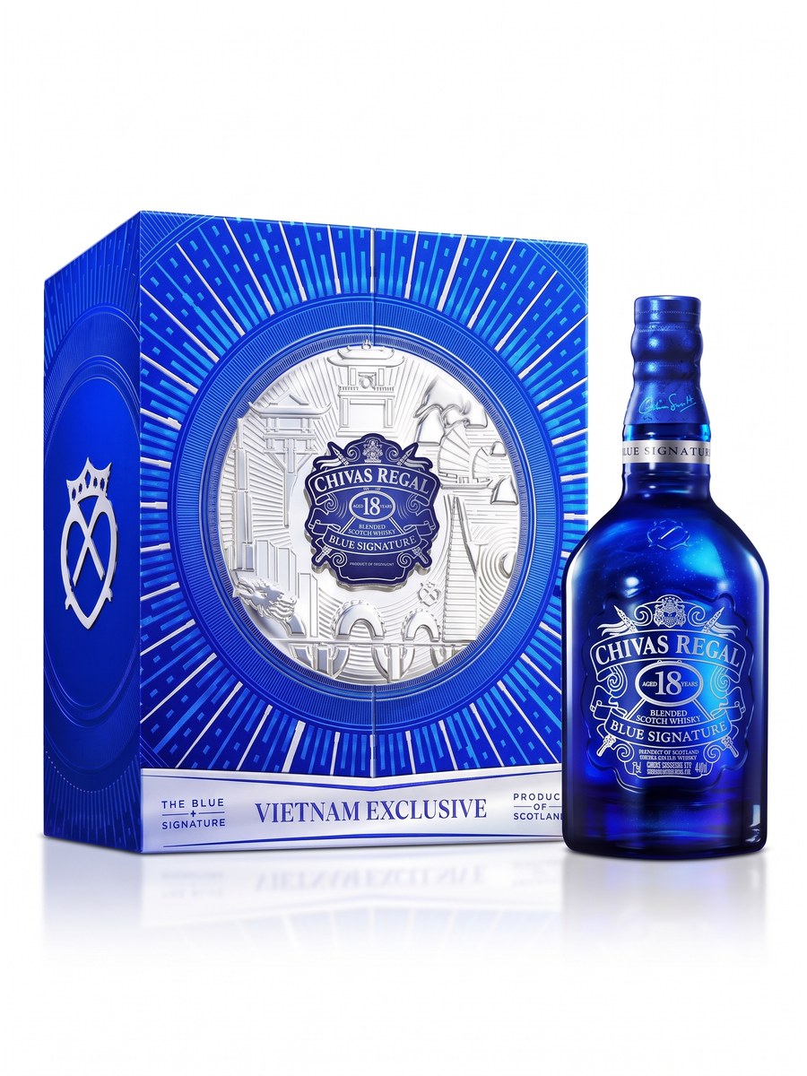 Chivas 18 năm Blue Signature - Hộp quà Tết 2027