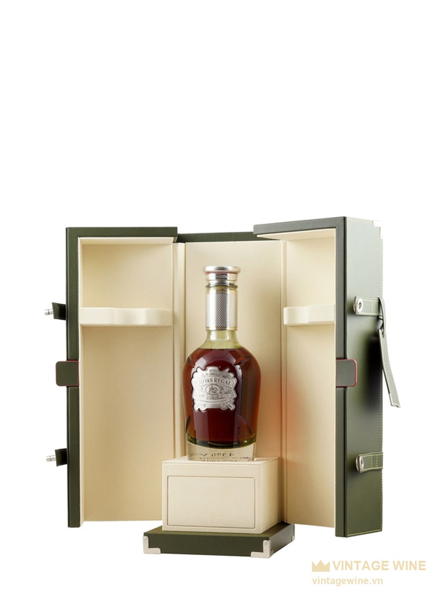 Chivas Regal The Icon
